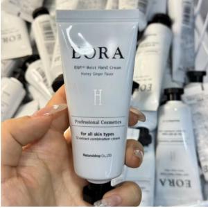 美博展特价：日本院线EORA 护手霜30g