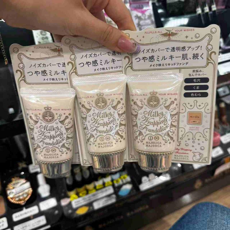 资生堂恋爱魔镜MJ 牛奶美肌保湿清透遮瑕粉底液 30g 三色可选