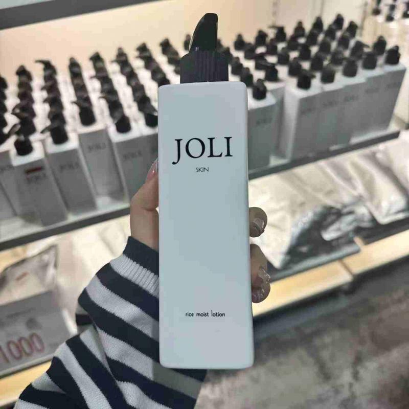 美博展特价：日本院线JOLI 大米保湿身体乳400ml
